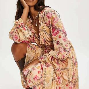 FP原D绝美度假褶皱边深V领荷叶边饰边松紧长袖 松紧收腰飘逸连衣裙