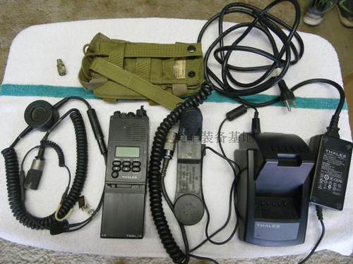 美军AN/PRC-148对讲机美国泰利斯PRC148战术单兵电台30-512Mhz