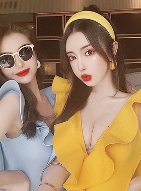 韩国Ins网红款 黄色白色荷叶边复古V领女神气质海岛度假泳衣 女