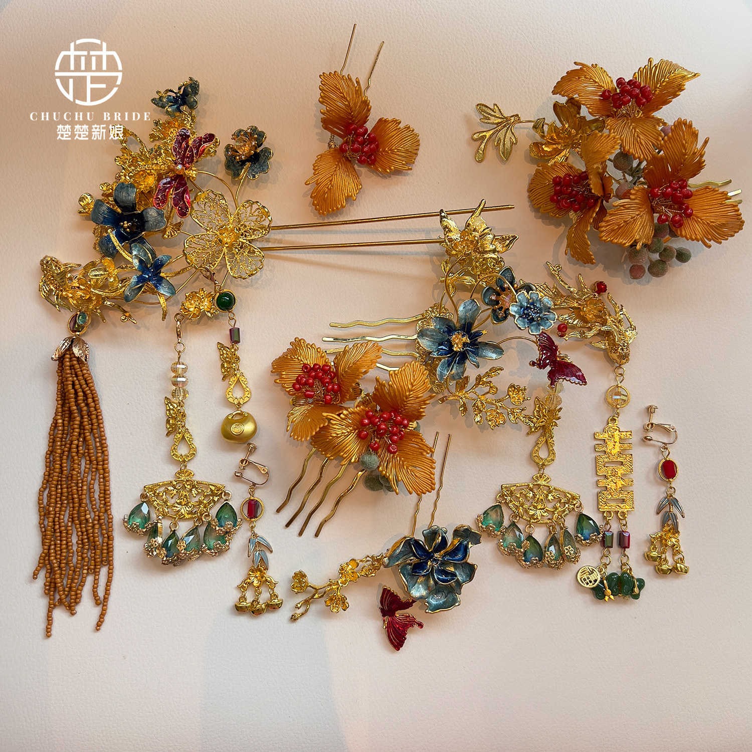 金色花朵蓝色发簪头饰精致凤钗古装头饰复古龙凤褂晨袍新娘发饰品
