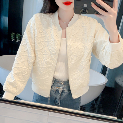 小香风短款外套减龄洋气百搭