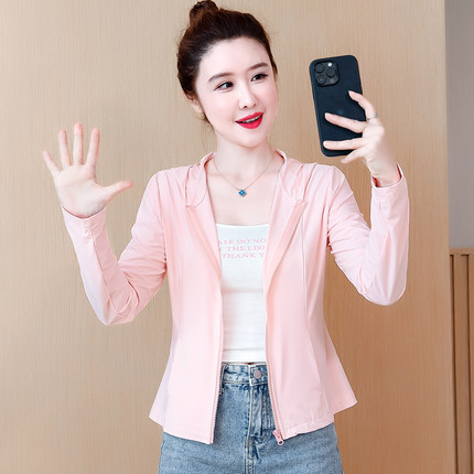 防晒衣女外穿夏季新款户外小个子洋气连帽防紫外线透气薄款短外套