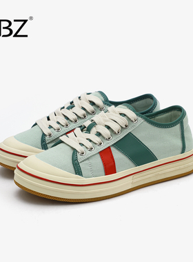 UBZ 帆布鞋女款2026新款白色春季透气百搭运动休闲复古平底小白鞋