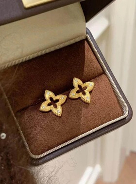 中古vintage拉丝四叶草镂空镶钻耳钉女高级感轻奢复古宫廷耳饰