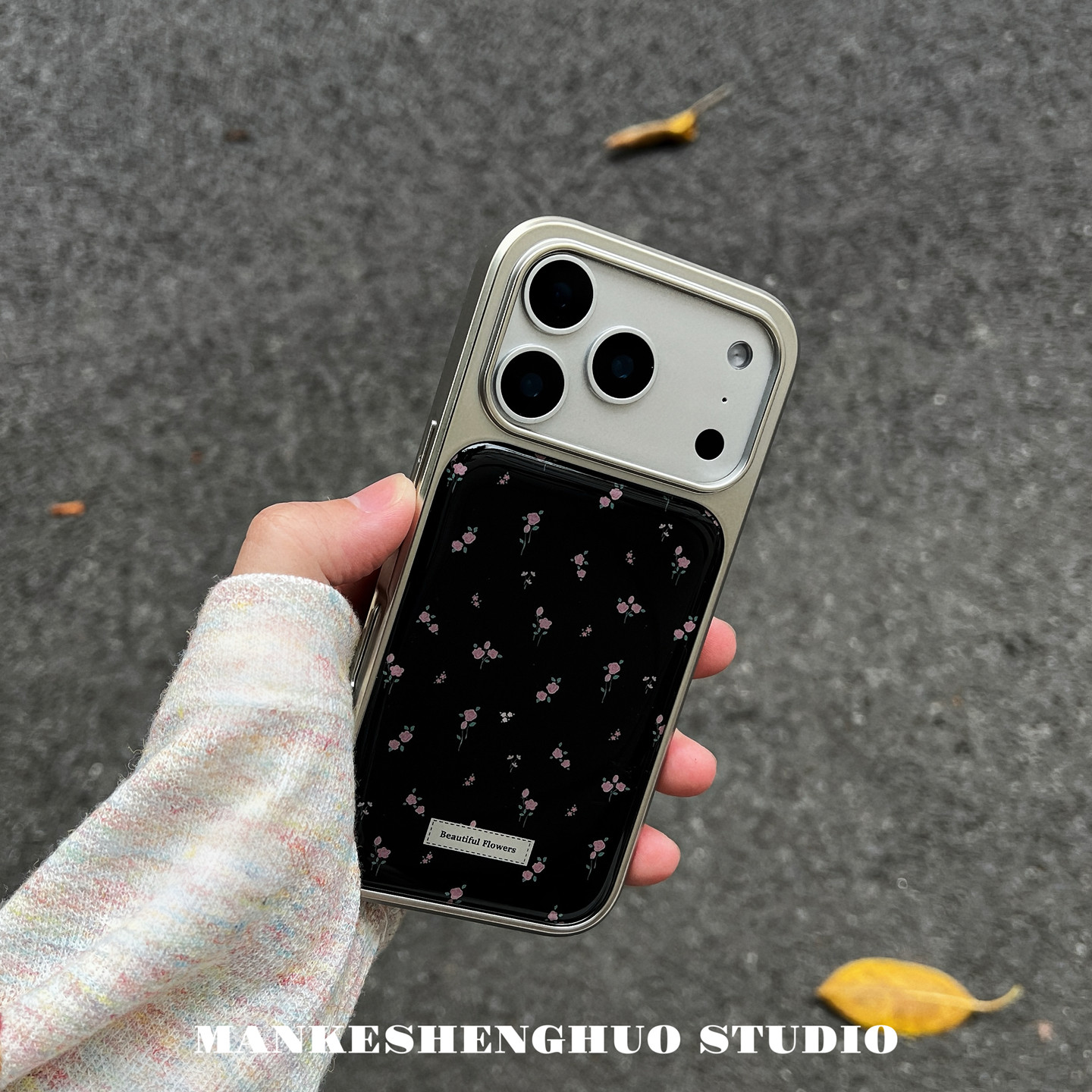 秋冬新款氛围感气质温柔黑粉碎花苹果17手机壳适用iPhone16promax小清新女15pro超火ins巨好看14网红防