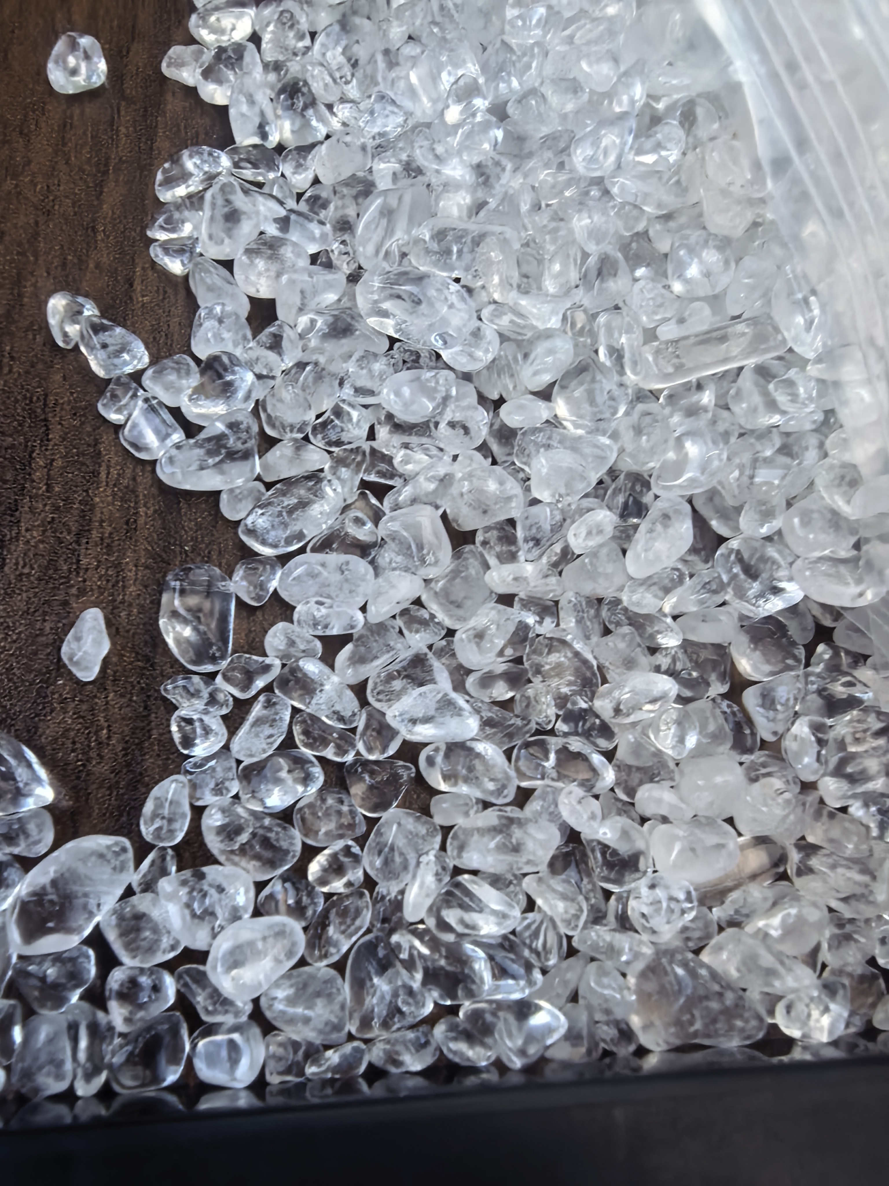 天然白水晶消磁石碎石鱼缸花盆景摆件