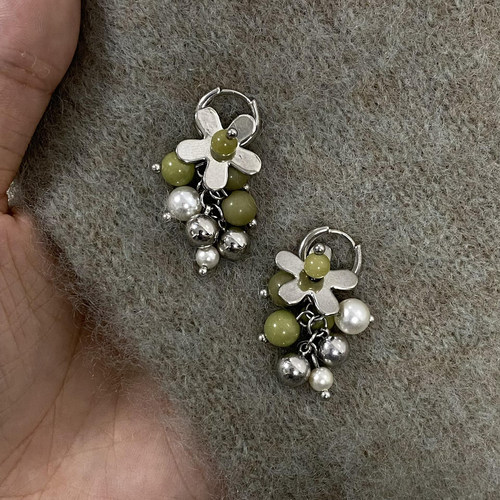 春夏治愈系小花耳环牛油果绿