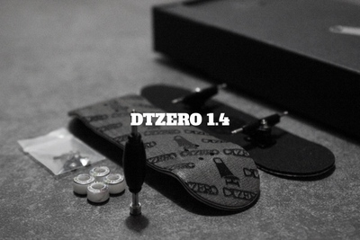 加拿大枫木专业板手指滑板DTzero