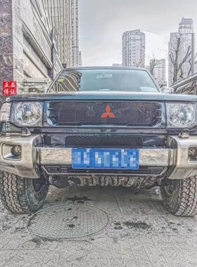 适用于三菱帕杰罗V55碳纤维中网山猫V31V33V43奇兵黑金刚改装包围