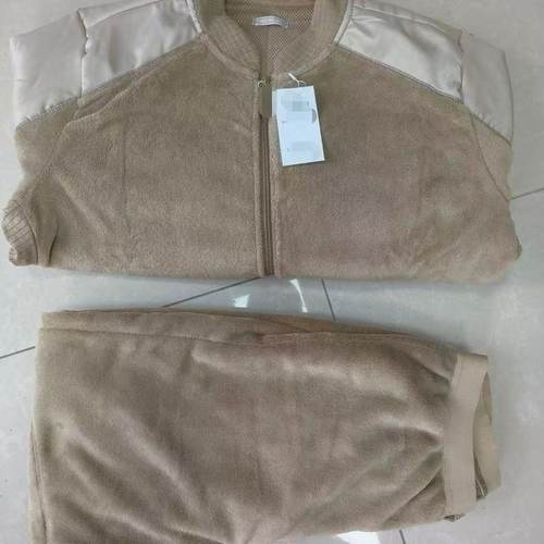 冬季卡其色19边防巡逻绒衣