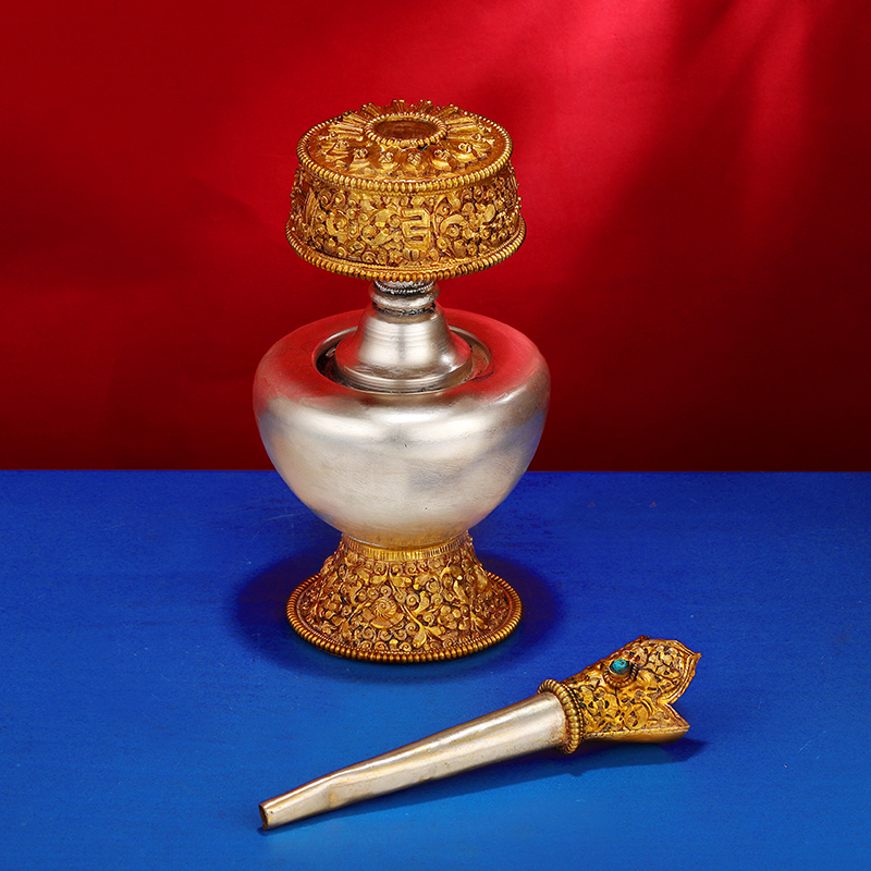 尼泊尔铜鎏金鎏银无嘴贲巴壶文巴壶净水壶藏式本巴壶供具净水瓶