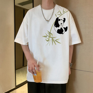 T772FP26新款短袖T恤男圆领纯棉半袖宽松熊猫印花休闲体恤衫,白色靴子配黑色长裙子搭配图片