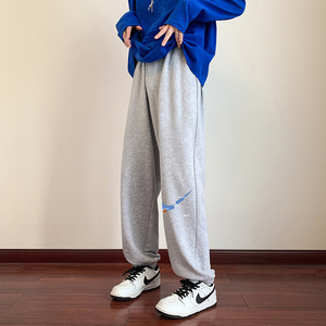 K820P45新款运动裤子男卫裤男士印花宽松束脚休闲九分裤男,浅黑色裤子搭配什么颜色图片