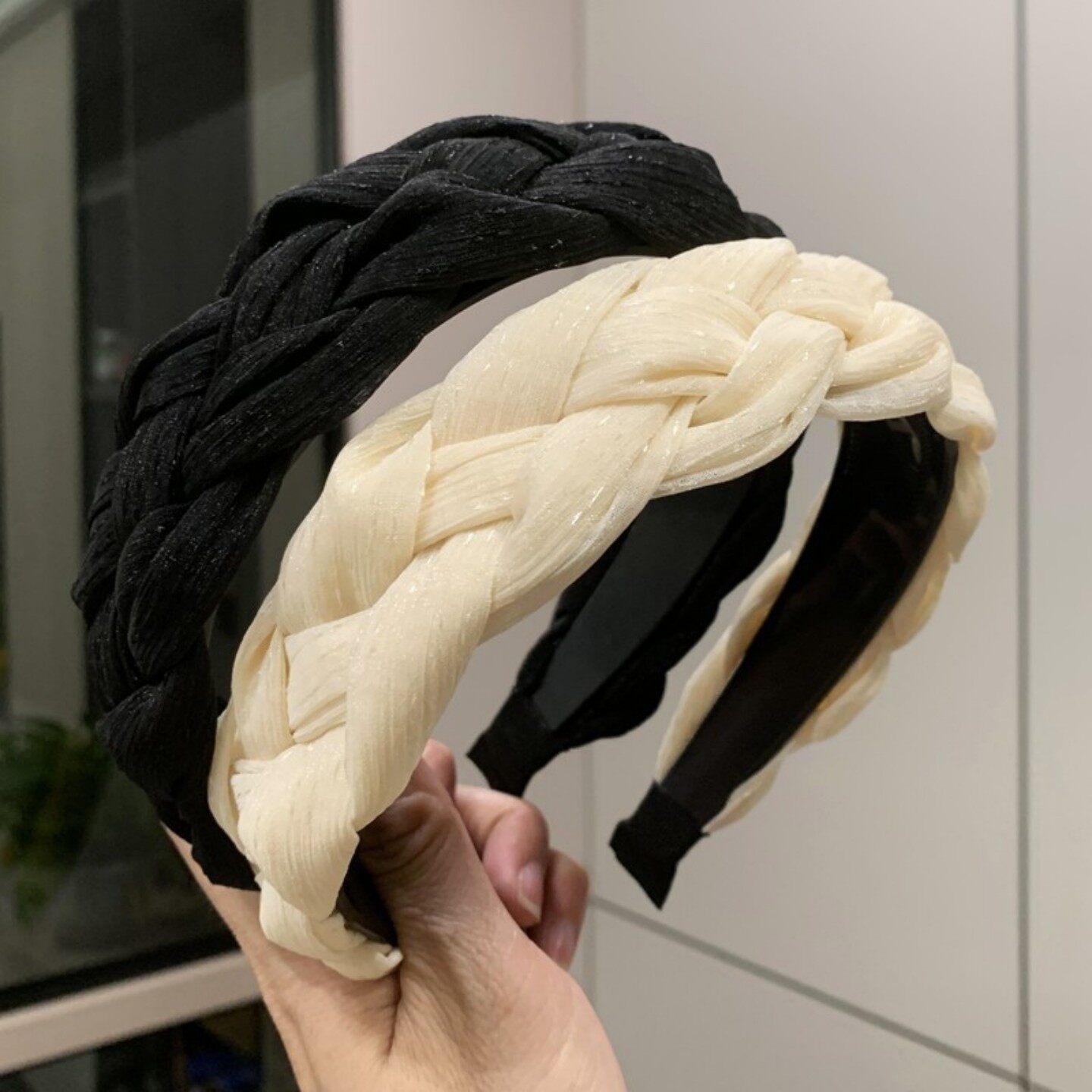 2026新款纯色网纱麻花辫发箍网红头箍带齿防滑压发卡简约气质头饰