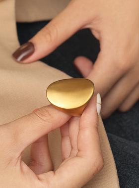 曲面钛钢高级感镀18K金戒指