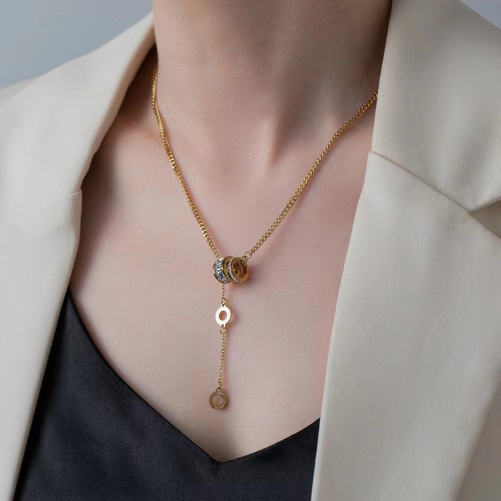 欧美时尚潮流小蛮腰锆石项链女精致钛钢小众高级设计感锁骨链饰品