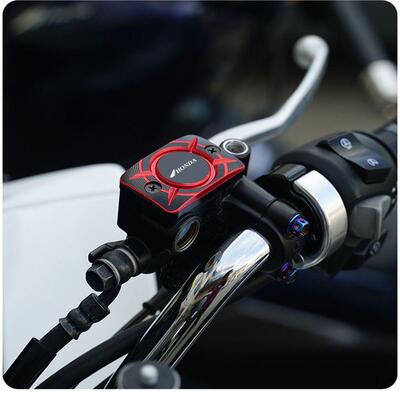 适用UHR150上泵盖摩托车改装幼兽CC110油泵盖PCX160前刹车油壶盖