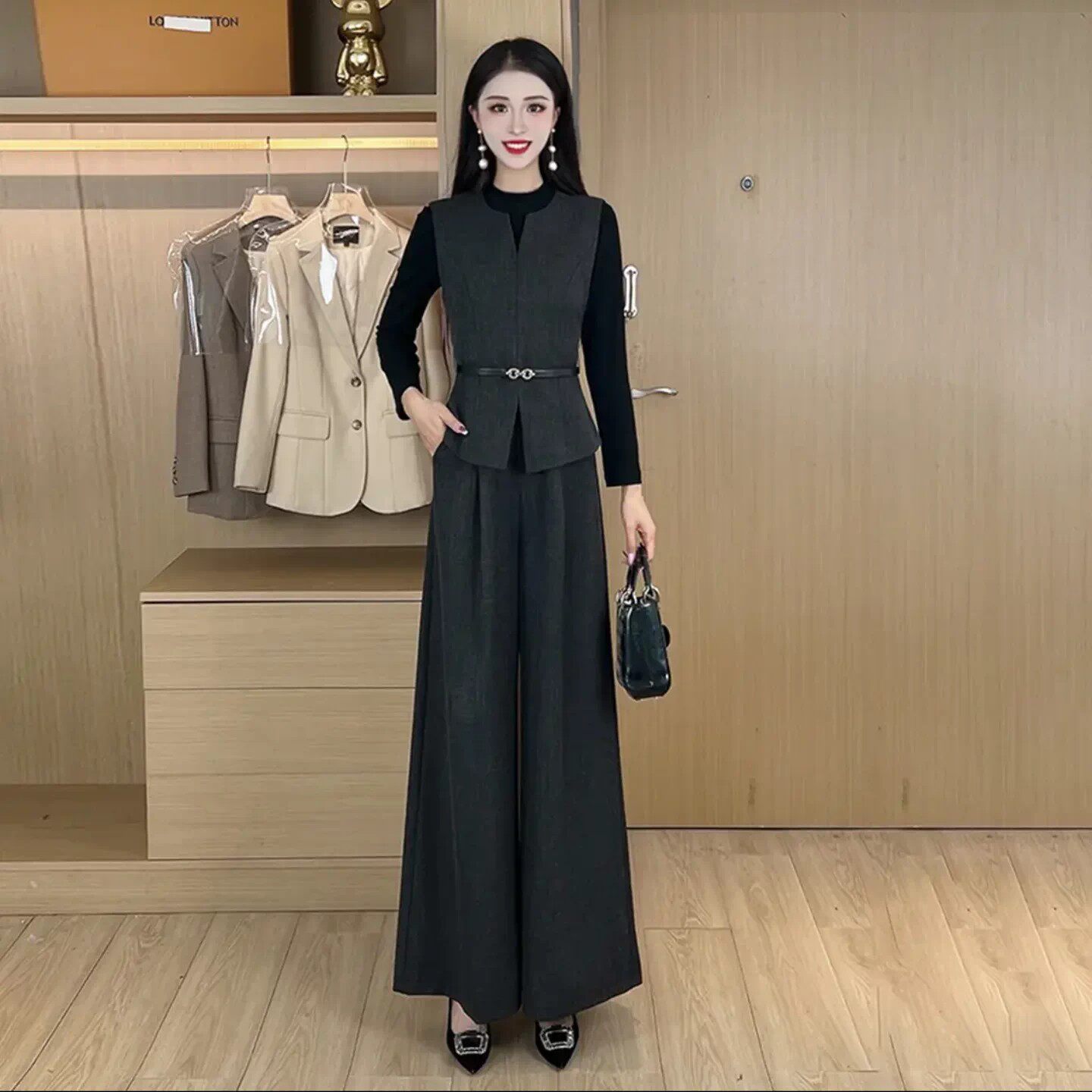 高级感时尚西服套装女士秋新款气质马甲打底衫阔腿裤穿搭一整套