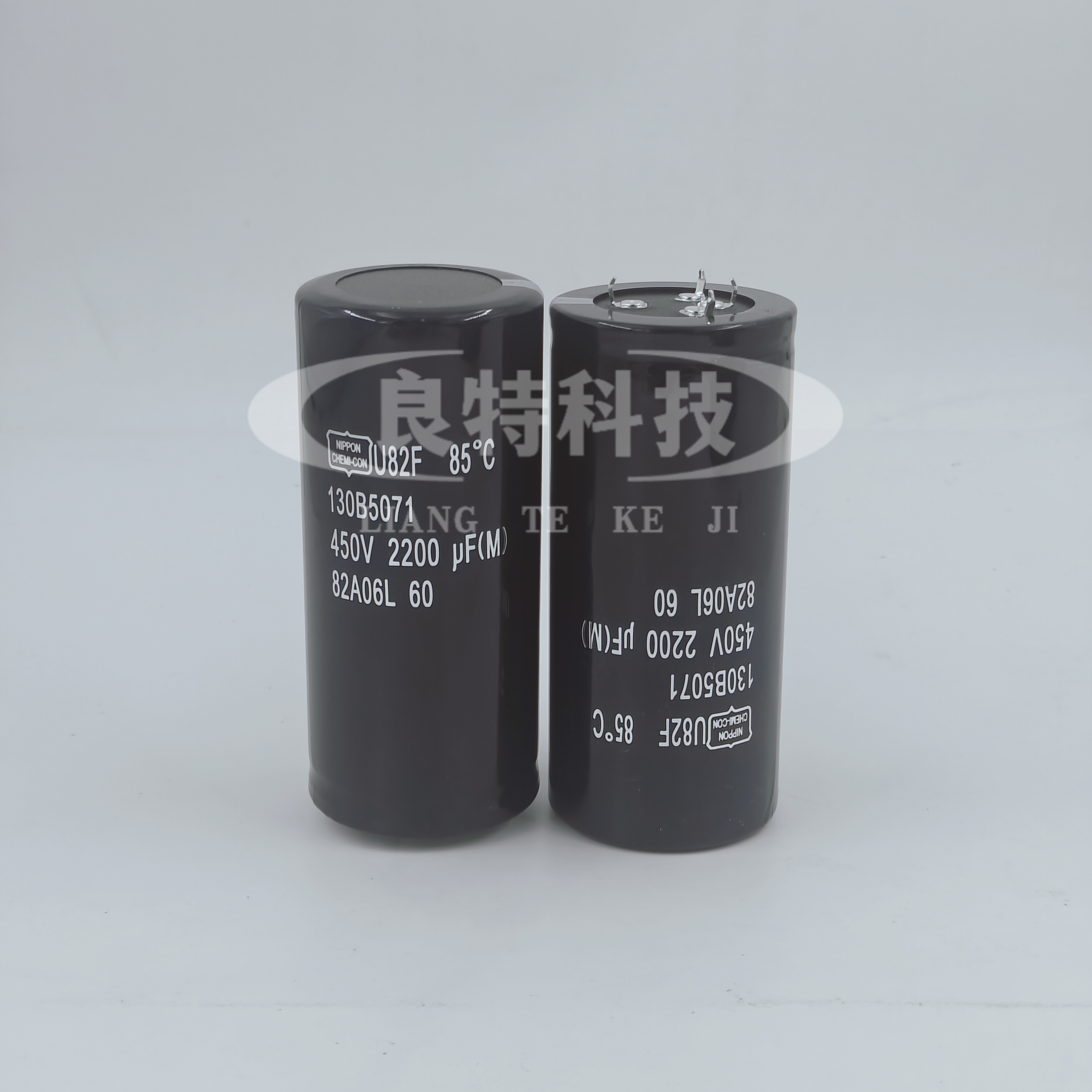 NIPPON  450v2200uf U82F 黑金刚四脚85℃ 音频滤波逆变电解电容