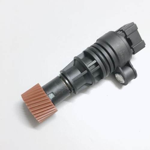 适配比亚迪F3车速传感器F3F3RG3G3R汽车咪表里程表车速感应传感器