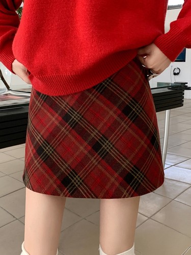 新年红格子短裙防走光A字短裙子