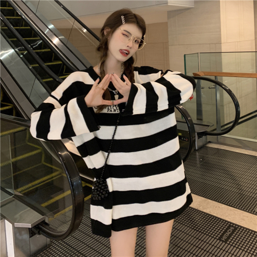 Real price real shot black and white striped sweater loose retro lazy sweater hole off shoulder top