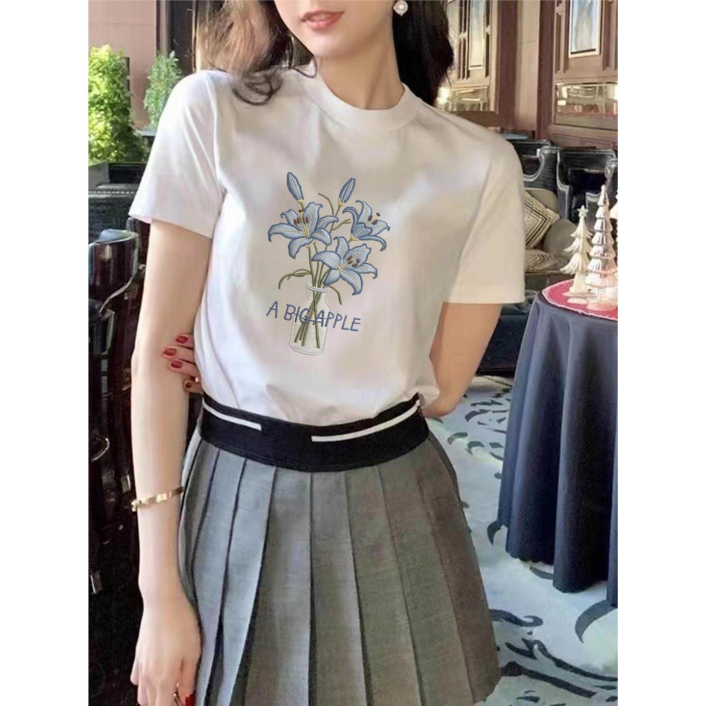 深圳南油2026夏季文艺感百合印花短袖T恤修身显瘦百搭气质上衣女