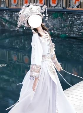 新苗疆少女服装少数民族苗族公主演出表演广西三月三白色日常学生