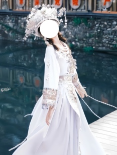 新苗疆少女服装少数民族苗族公主演出表演广西三月三白色日常学生