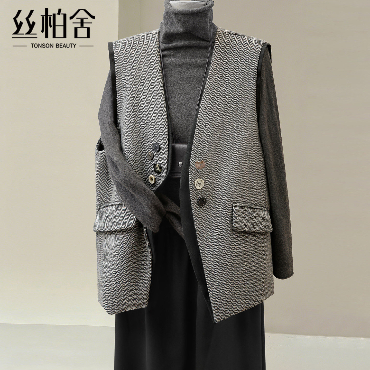丝柏舍假两件马甲2026秋季新款女装小众拼接撞色叠穿宽松款马夹