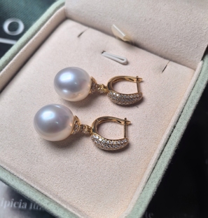 天然海水大澳白耳环耳圈耳扣耳钉18k金镶钻经典气质耳饰女款