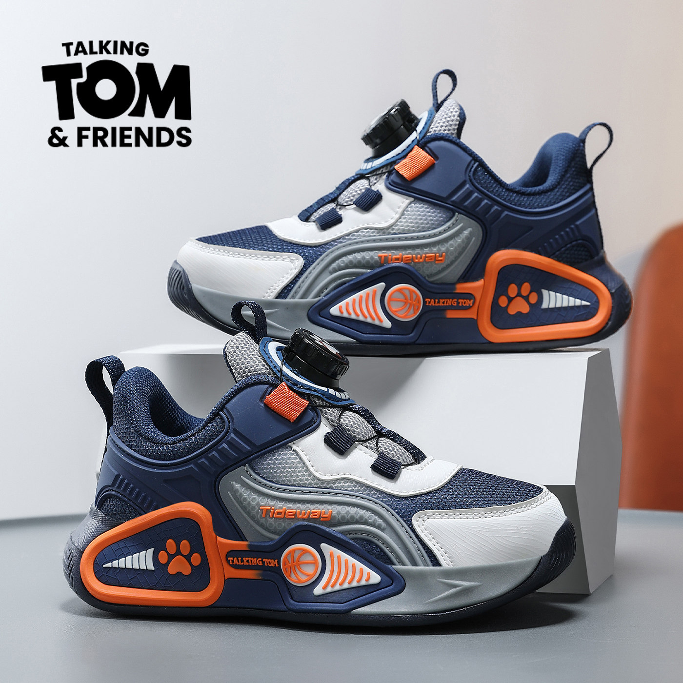 汤姆猫童鞋男童运动鞋透气网面旋转扣中大童小学生软底防滑篮球鞋