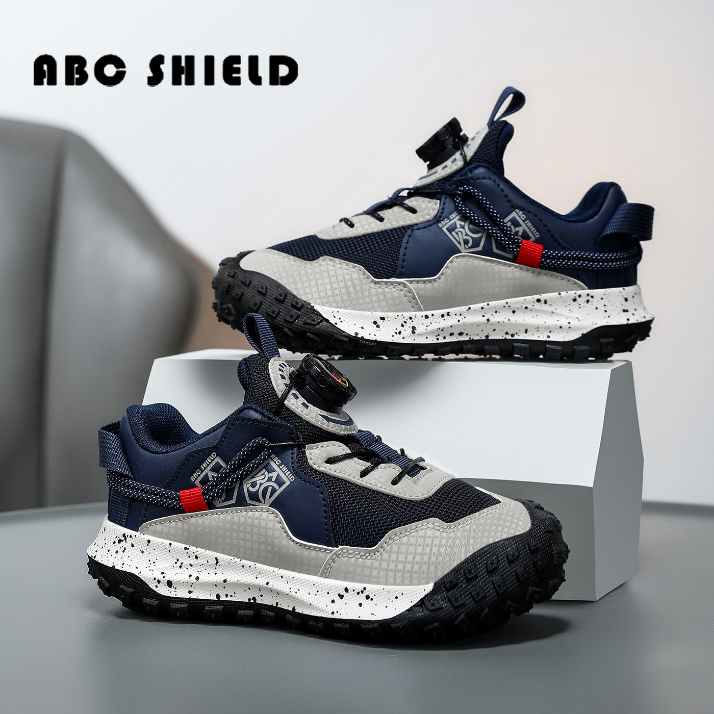 ABC SHIELD男童运动鞋2026春秋款透气网面旋转扣中大童户外休闲鞋