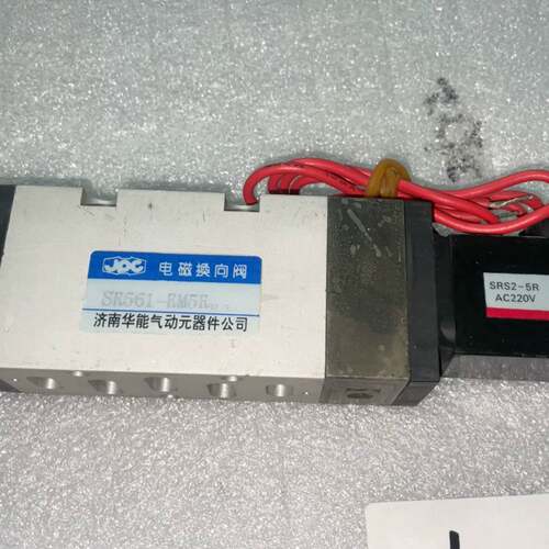可维修未用一个J PC正品电磁换向阀： SR561-RM5R，议价