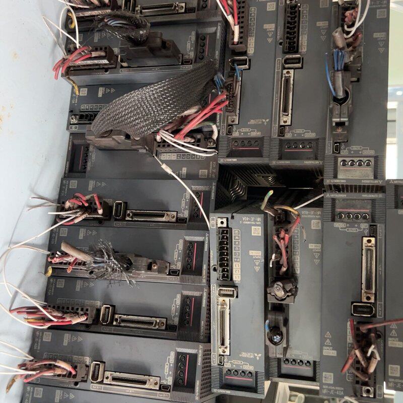 议价三菱400W伺服驱动器MR-JE-40A 成色实物可维修