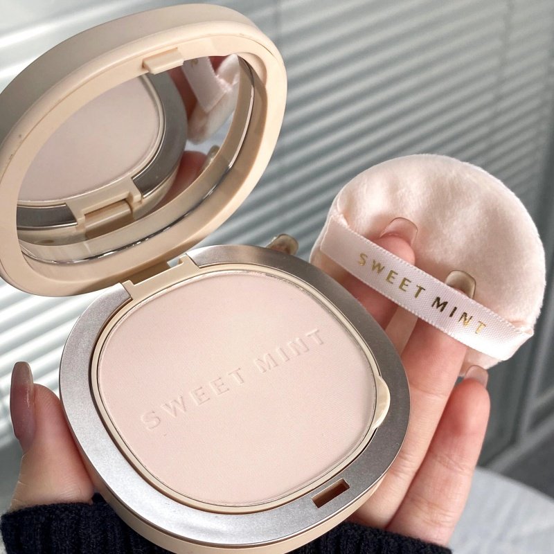 比百来块的还好用！双层粉饼定妆持久控油补妆干油皮散粉底饼国货,彩妆/香水/美妆工具,粉饼,淘宝优惠券,粉丝福利购,淘宝优惠卷
