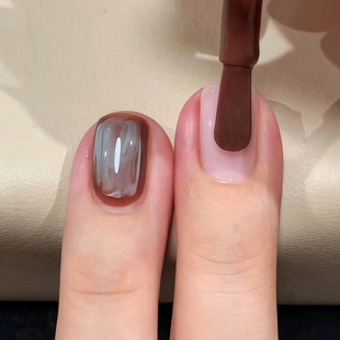 免烤脚趾 twomoons指甲油女2025新款 巧克力牛奶 温柔高级感美甲
