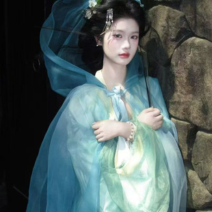 汉服女斗篷夏季薄纱披肩披风战国袍拖尾仙气清冷古风中国风套装