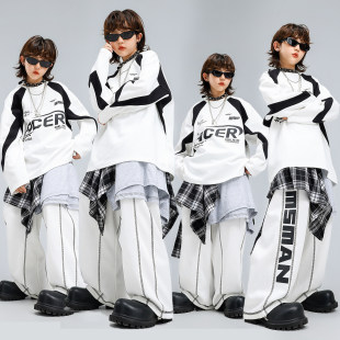 男童白卫衣宽松帅气新款街舞儿童潮服嘻哈屁帘潮服套装少儿演出服