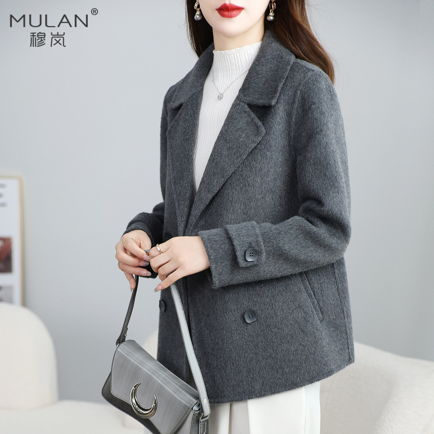 西装领双排扣短款双面羊绒大衣
