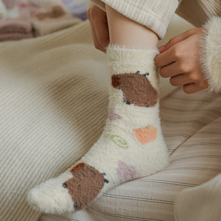 保暖水貂绒袜子女中筒袜加厚款秋冬季毛绒居家睡眠可爱卡通软萌
