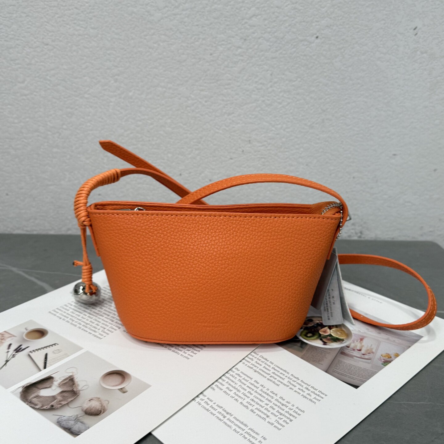 爆款迷你精致小船包2026新款小众百搭时尚元宝包简约休闲斜挎包女