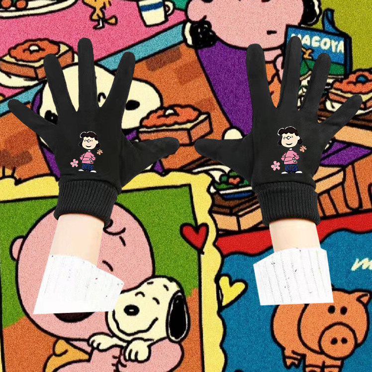史努比糊涂塌客不一样的情侣装ins男女秋冬保暖骑行印花分指手套