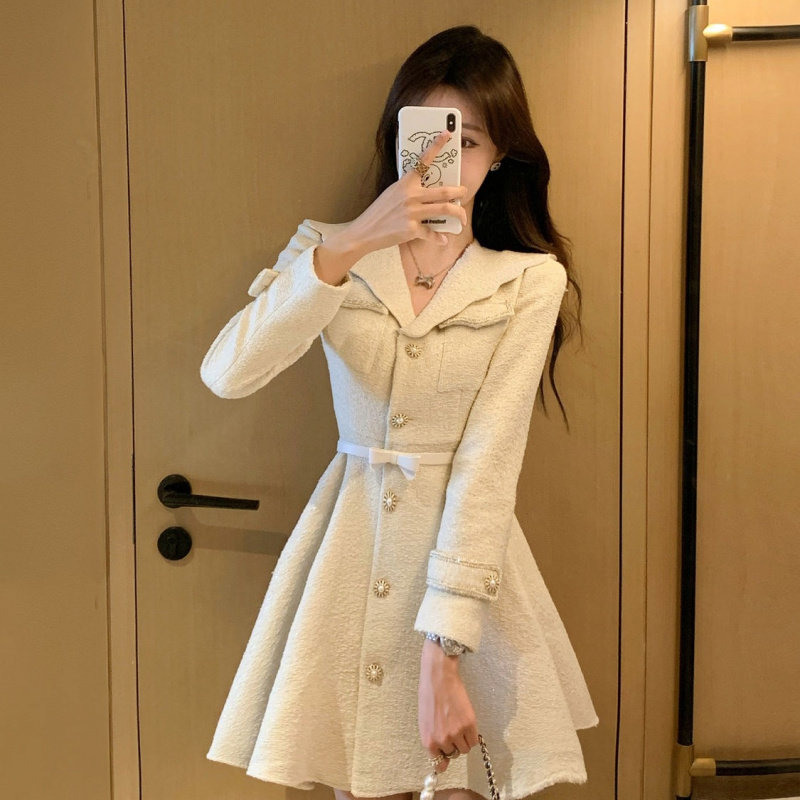 小香风连衣裙2025新款女秋冬收腰显瘦名媛气质女神范白色长袖裙子