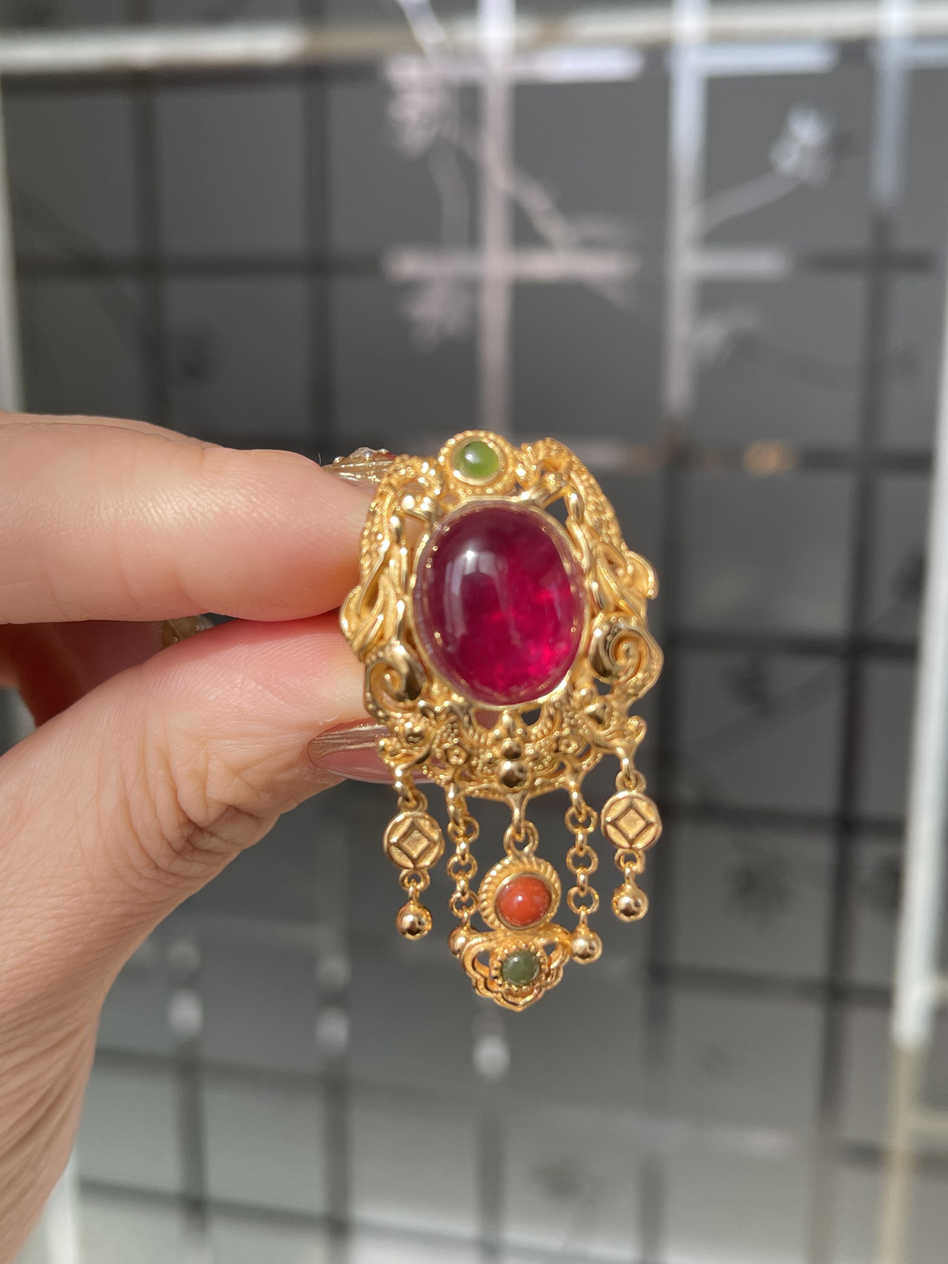 天然泰国红宝石戒指台湾工复古银鎏金镶嵌民族风宫廷款流苏