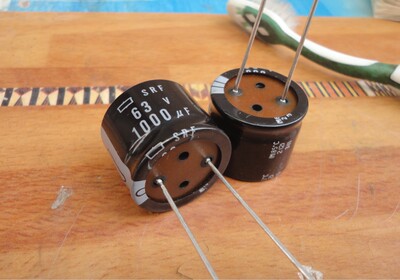 原装 黑金刚 63V1000UF SRF 发烧电容 26X20 85度