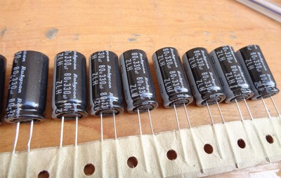 日本 红宝石 80V330UF ZLH 高频低阻 长寿命 12X25 105度