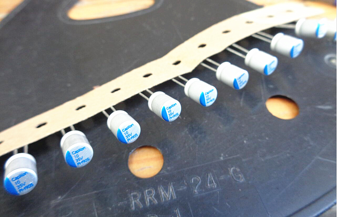 10UF 35V 台湾 CAPXON 固态电容 PH 高频低阻 35V10UF 6X8 105度