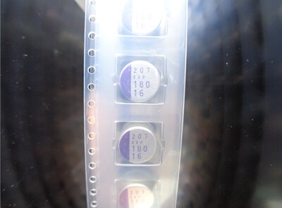 日本 三洋 16SVP180MX SANYO 固态 贴片电容 16V180UF  SVP 10*8