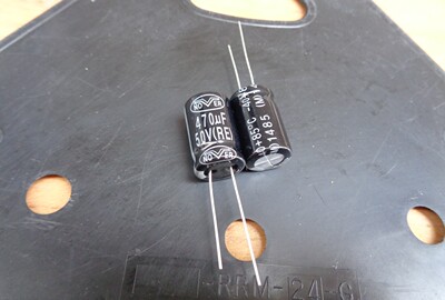 原包装 NOVER 诺华 50V470UF 发烧 音频 电容 RE 470UF 50V 13X21